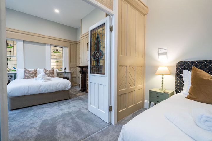 Room 115 of 190
