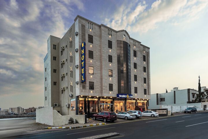 Exterior of Al Qasr Hotel Suites - Albadie District