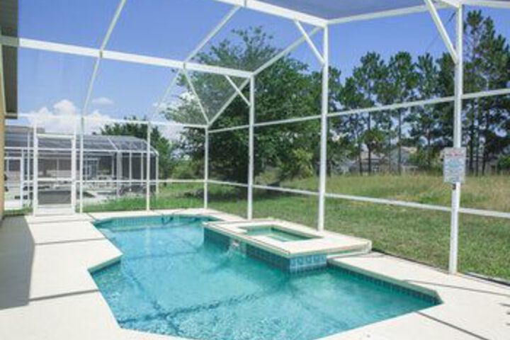 Pool 18 of 18