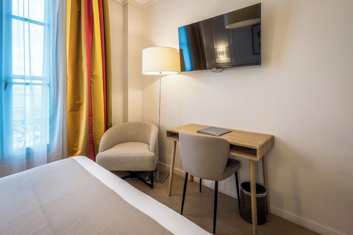 Room 46 of 99