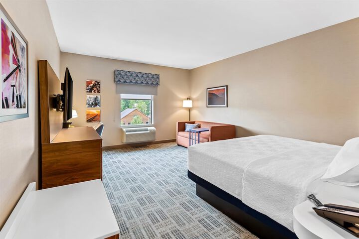 Room 28 of 55