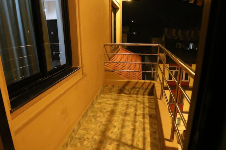 Terrace/Patio 3 of 9