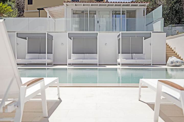 Pool 82 of 113