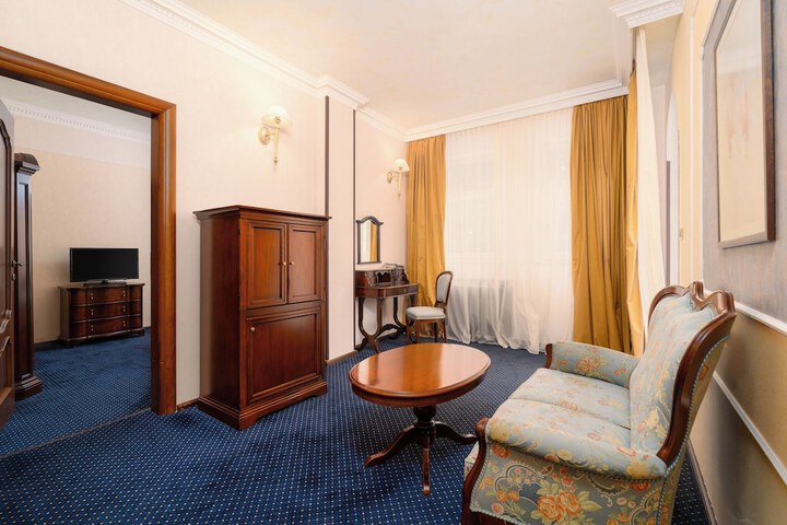 Room 69 of 159