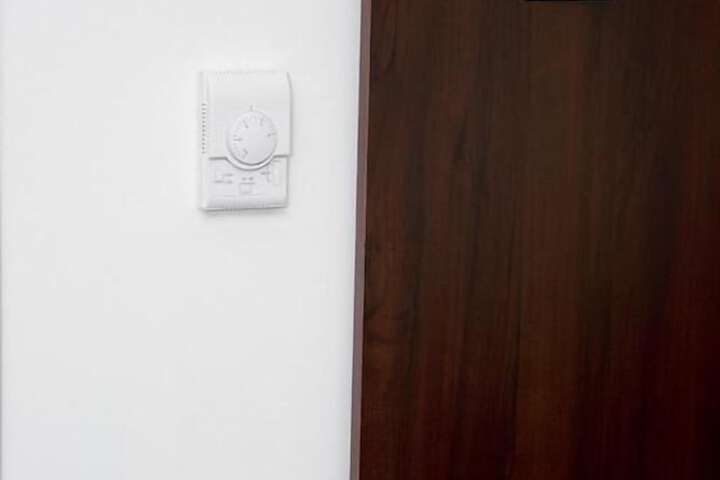 Room 19 of 33