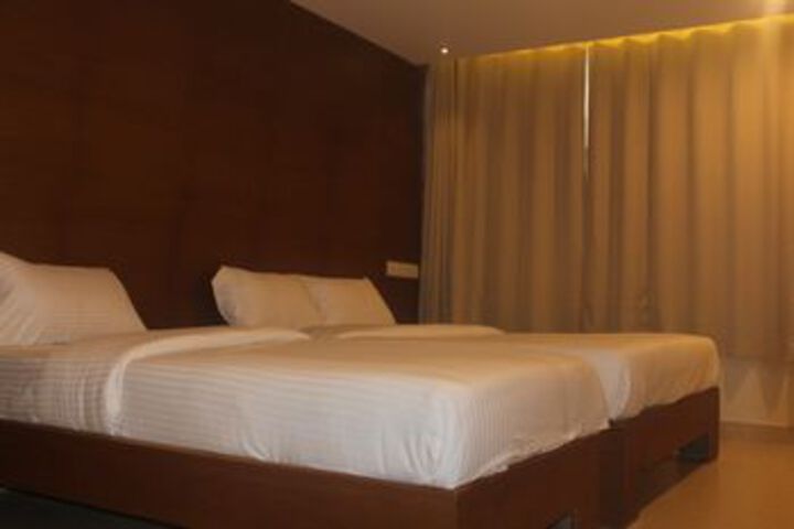 Room 7 of 21