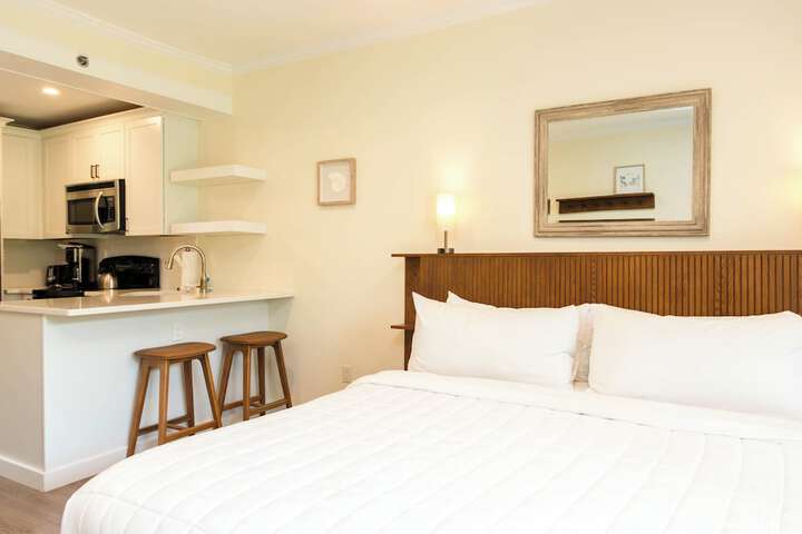 Room 53 of 159