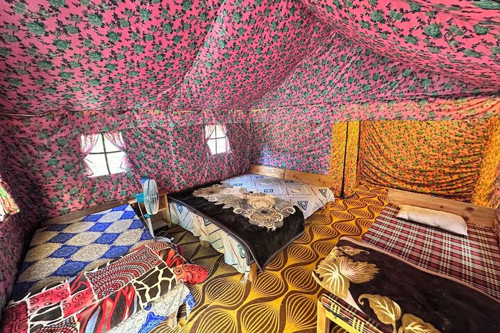 Room 8 of 42