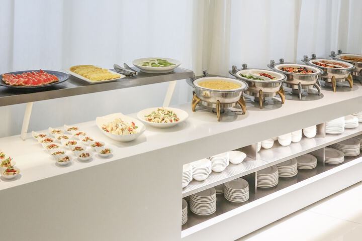 Breakfast/Coffee Service 50 of 80