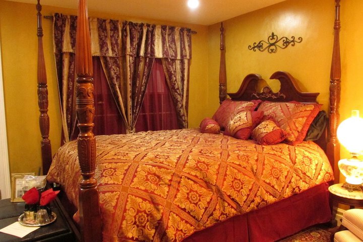 Room 8 of 46