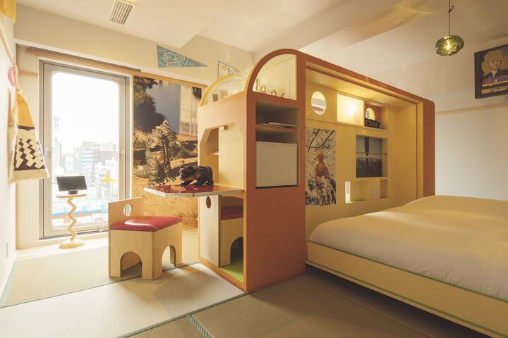 Room 7 of 118