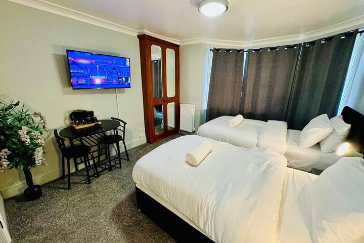 Sachi Hotel