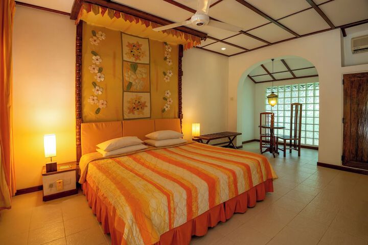 Room 15 of 60