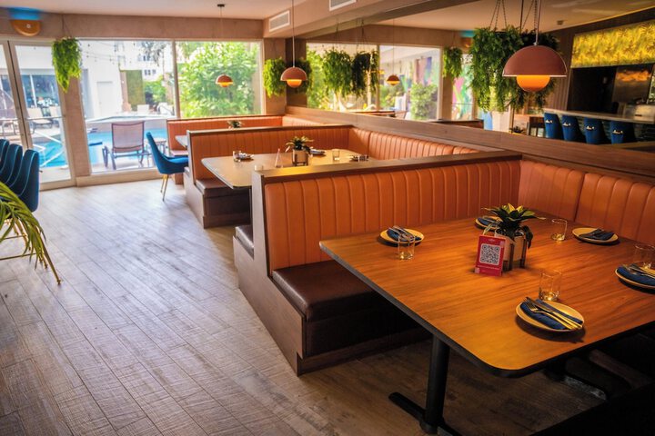 restaurant cafeteria