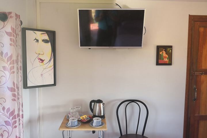 Room 16 of 154