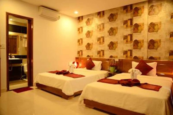 Room 5 of 27