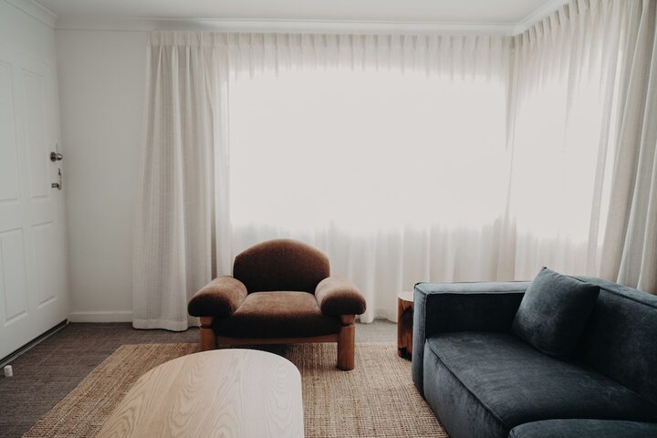 Room 35 of 93