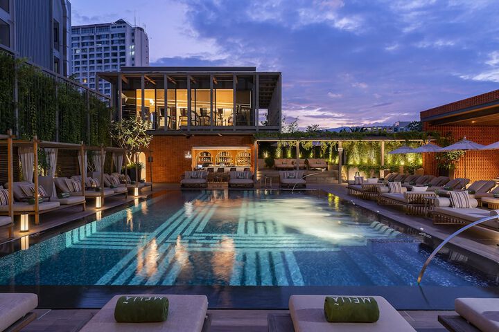 Pool 45 of 91