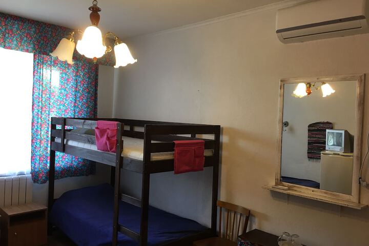 Room 13 of 15