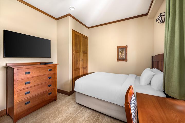 Room 15 of 55
