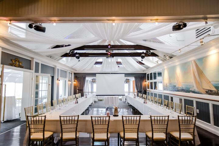 Banquet hall