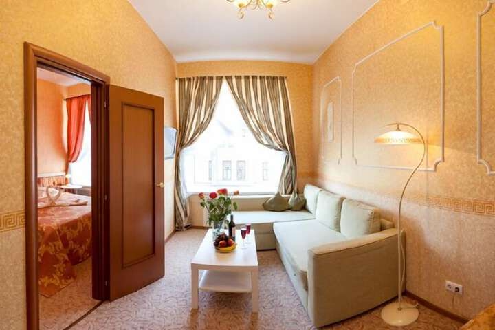 Room 20 of 46
