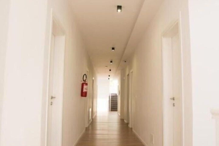 Room 14 of 34