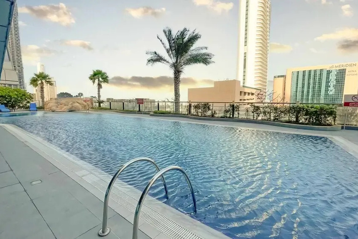 Pool 14 of 25