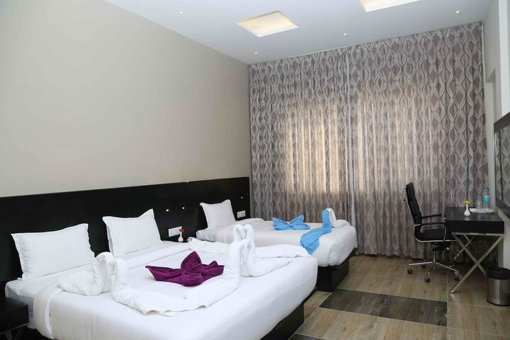 Room 8 of 49