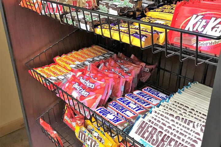 Snack bar