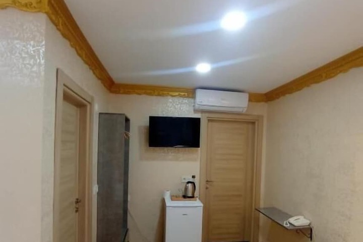 Room 5 of 30