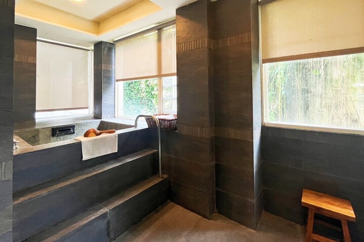 Room 20 of 44