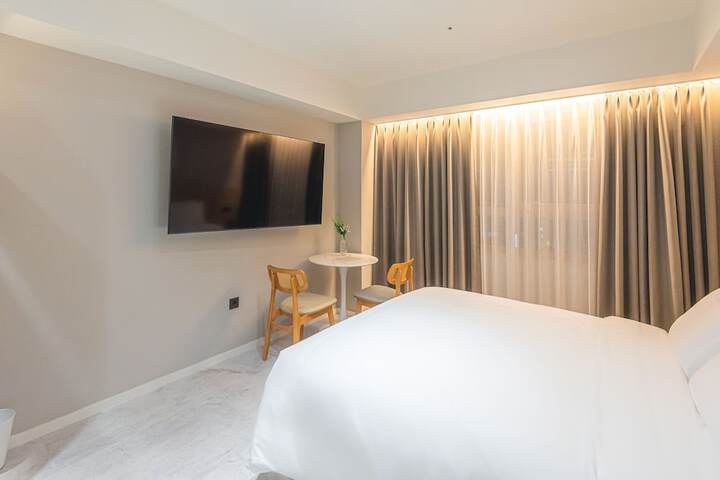 Room 15 of 71