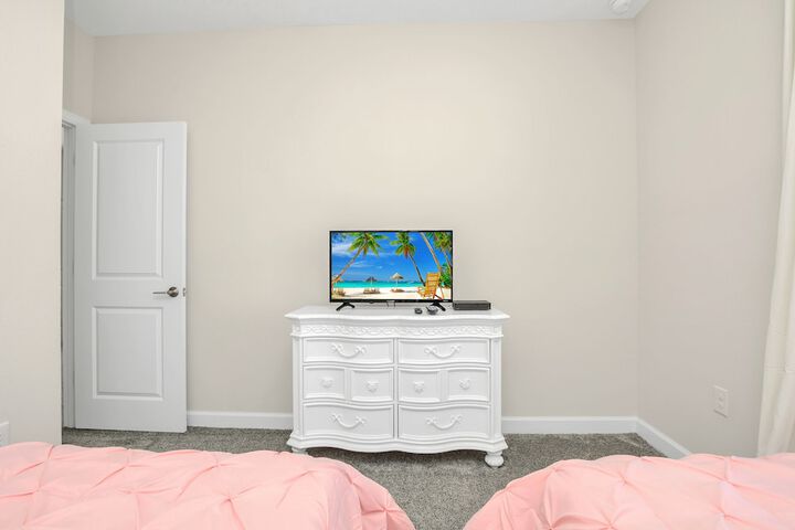 Room 14 of 52