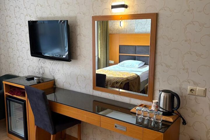 Room 20 of 26