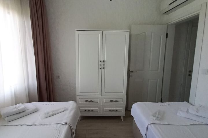 Room 13 of 56