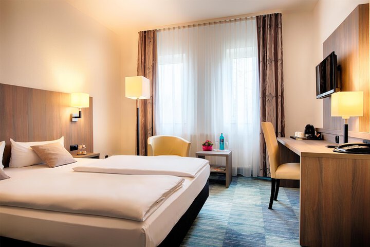 Room 20 of 62