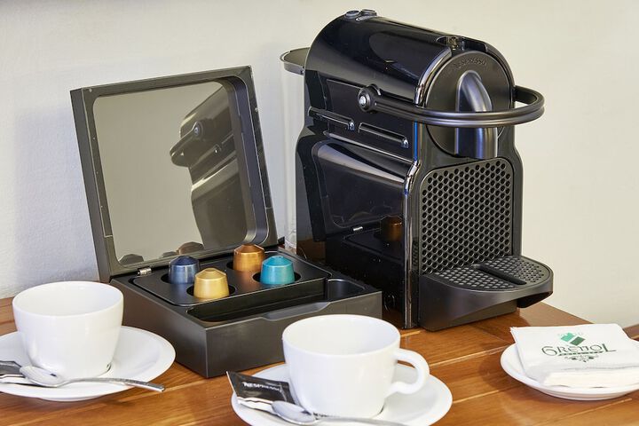 Breakfast/Coffee Service 20 of 63