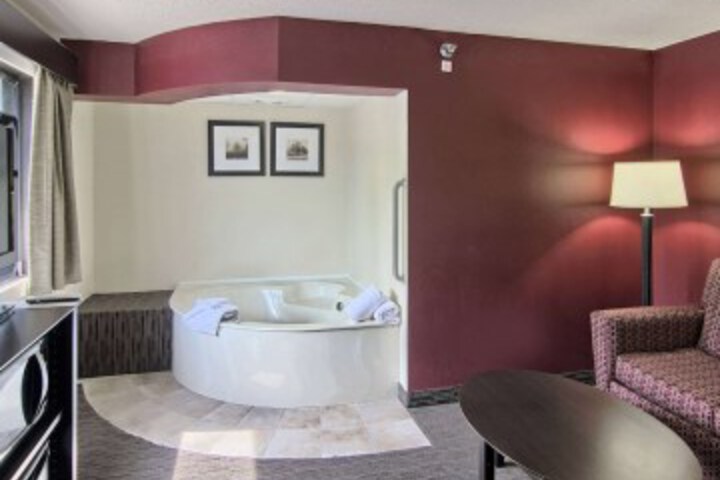 Room 27 of 54