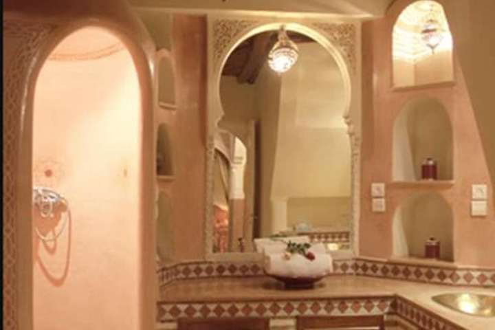 Bathroom Interior Photo