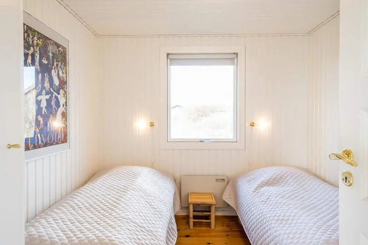Room 3 of 14