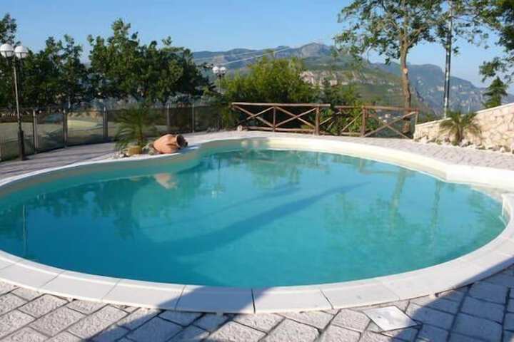 Pools & Facilities