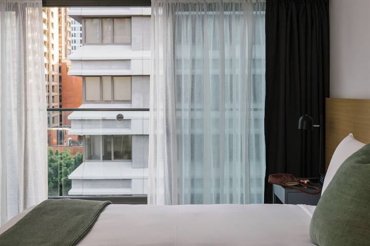 Room 34 of 58