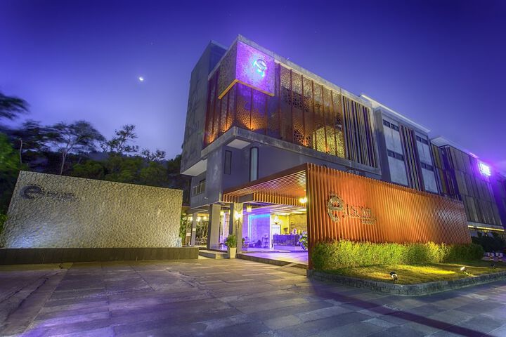 Hotel 70 of 74
