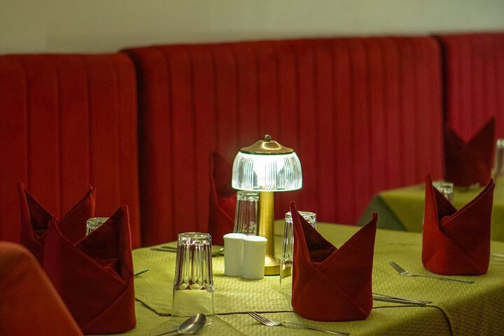 Dining 59 of 76