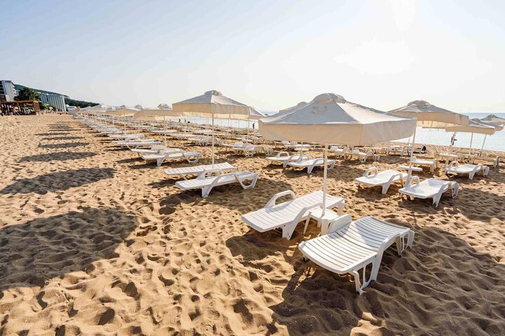 Beach 129 of 145
