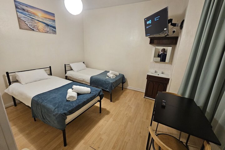 Room 38 of 64