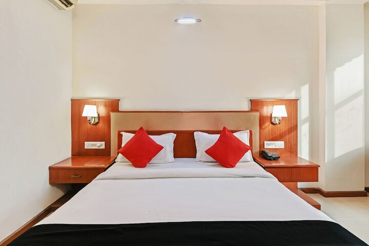 Room 28 of 49