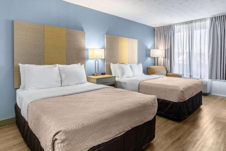 2 Double Beds (2 of 12)