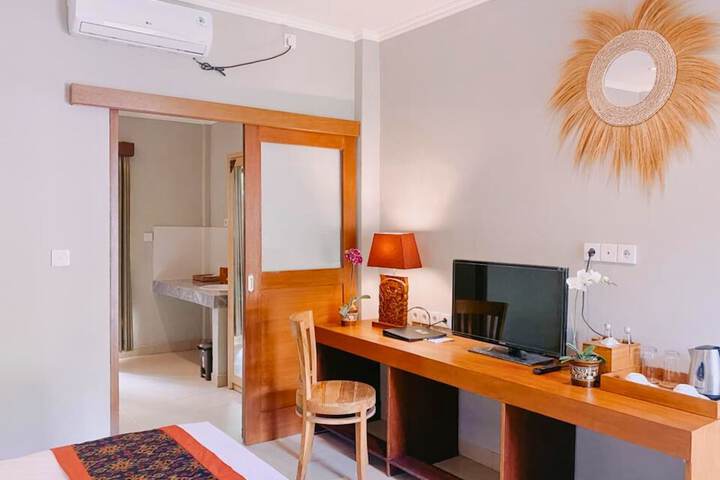 Room 50 of 185